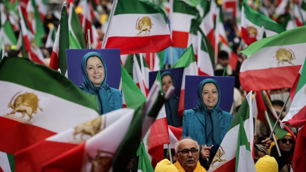 Iran: « Ne nourrissez pas le crocodile — il deviendra plus féroce »